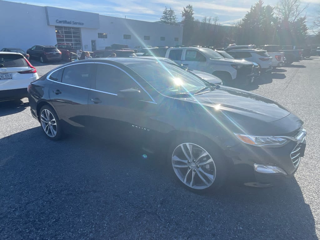 2023 Chevrolet Malibu FWD 2LT