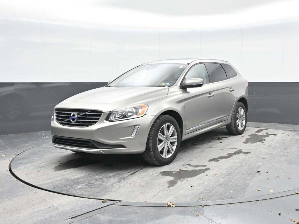 2016 Volvo XC60 T6 Drive-E