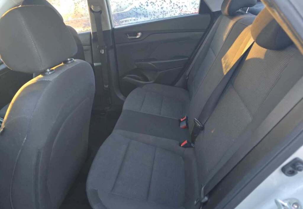 2019 Hyundai Accent SE