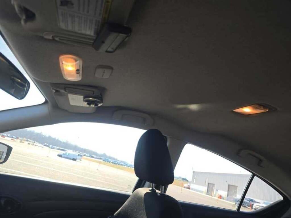 2019 Nissan Versa 1.6 S