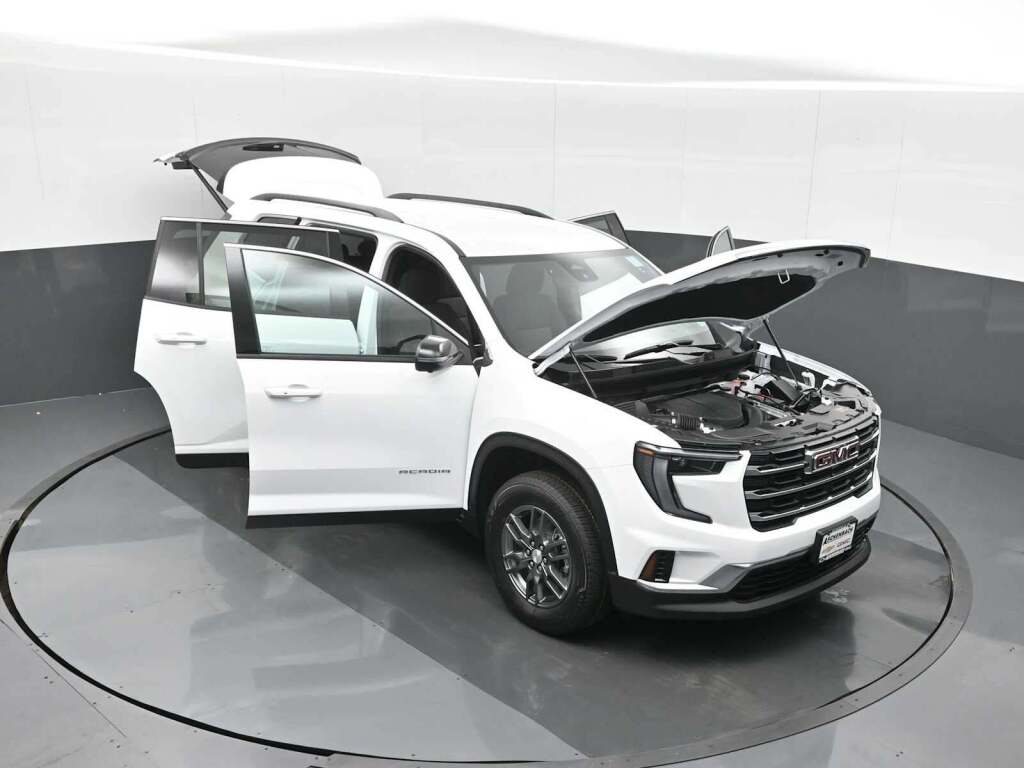 2026 GMC Acadia Elevation AWD