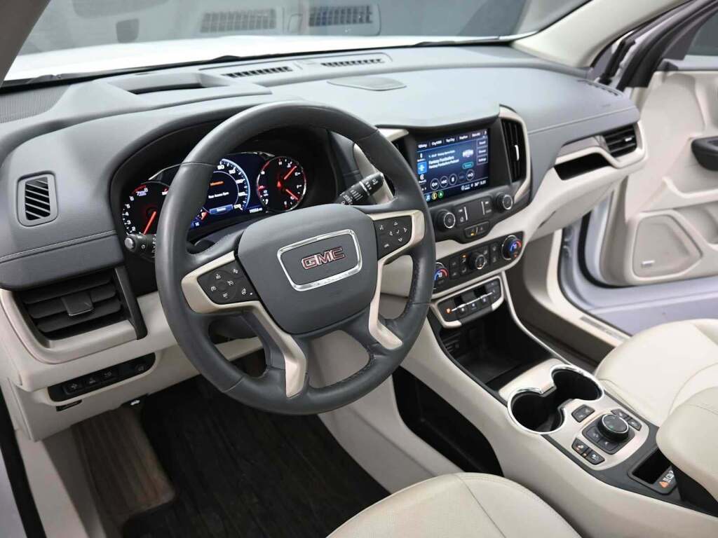 2024 GMC Terrain AWD Denali