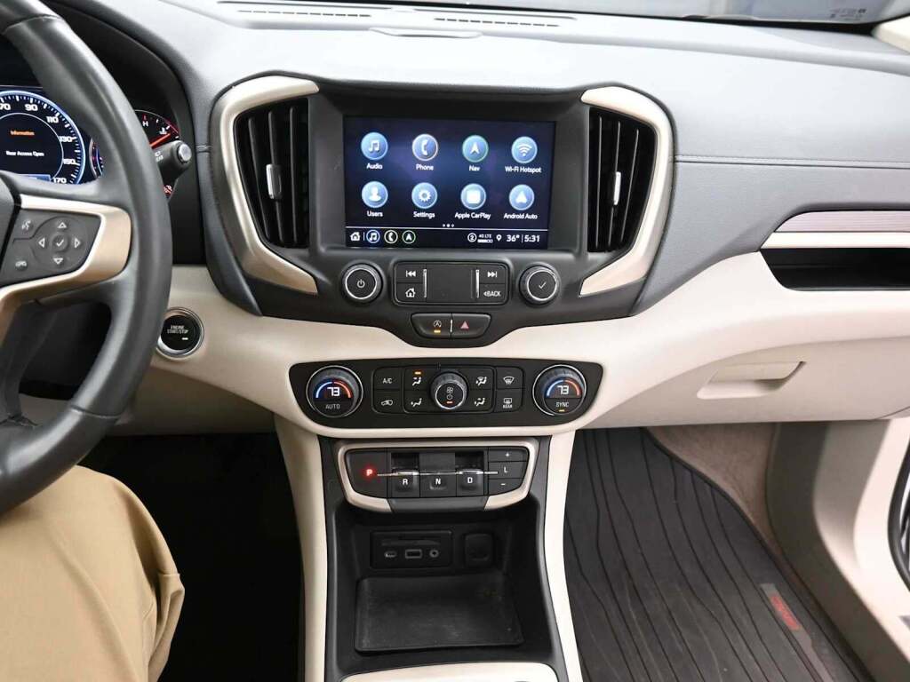 2024 GMC Terrain AWD Denali