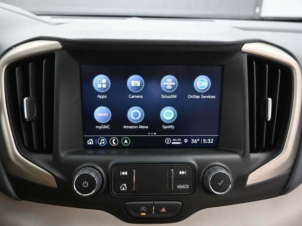 2024 GMC Terrain AWD Denali