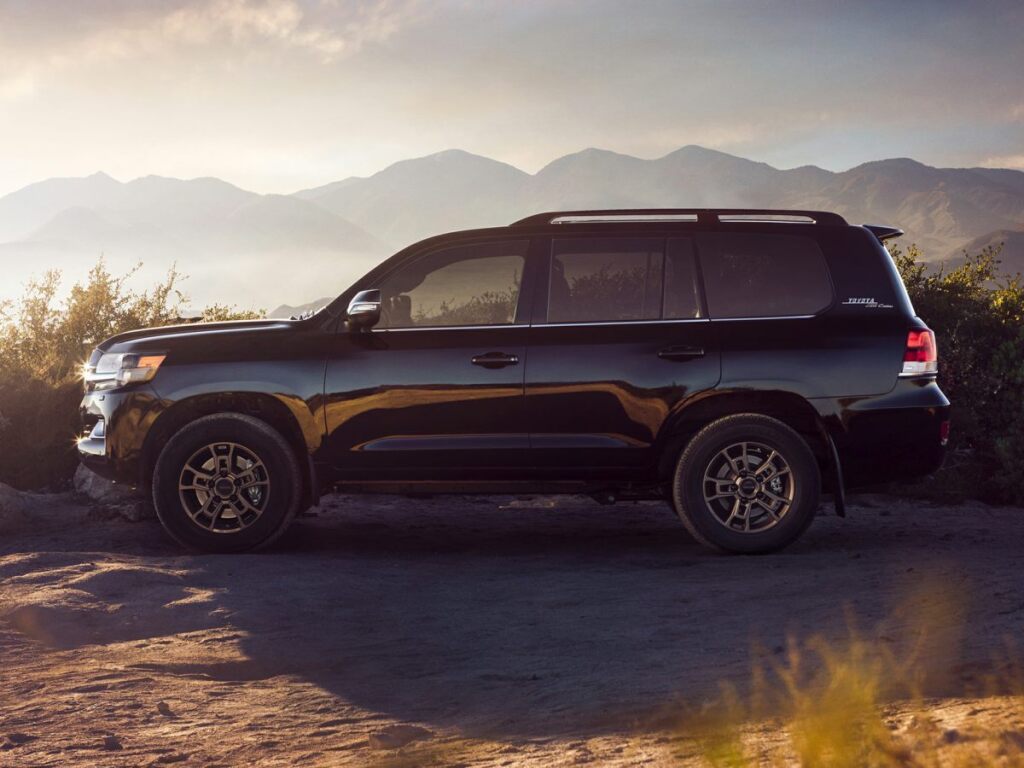 2020 Toyota Land Cruiser 