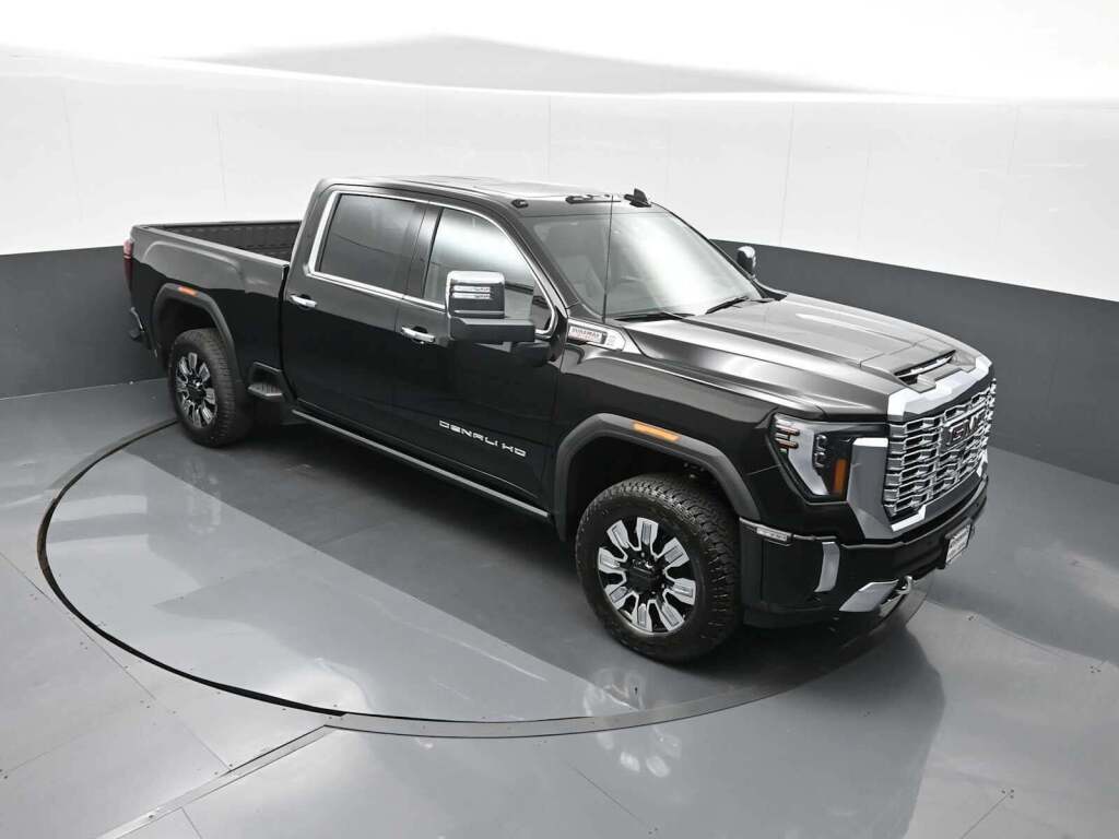2025 GMC Sierra 2500HD Denali