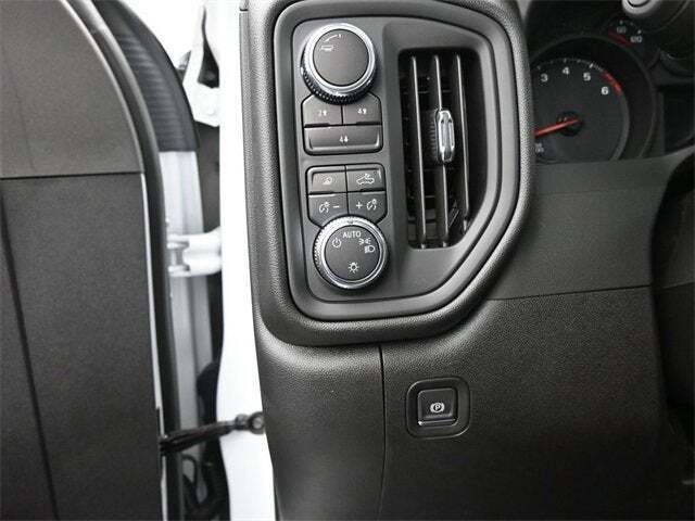 2025 GMC Sierra 3500HD Pro