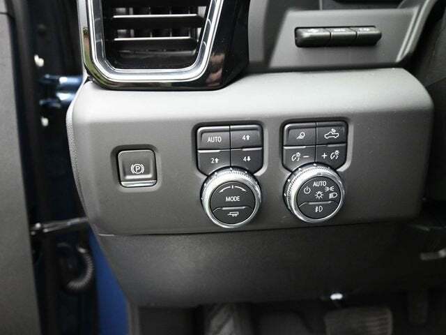 2025 GMC Sierra 2500HD Denali