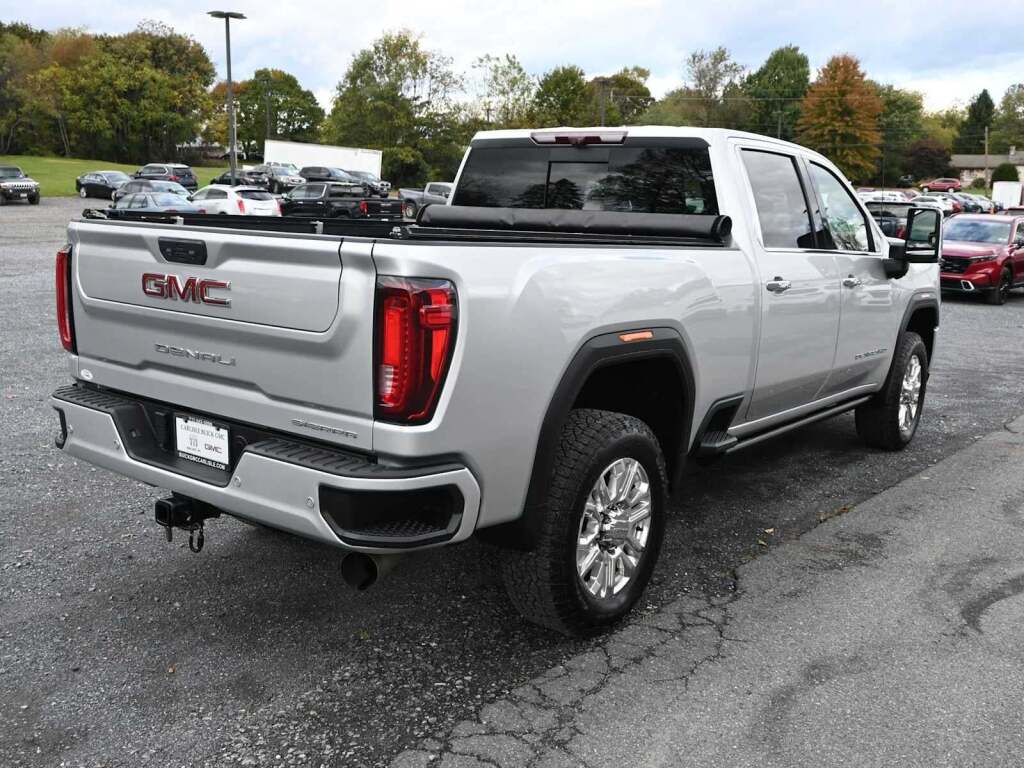 2022 GMC Sierra 3500HD Denali