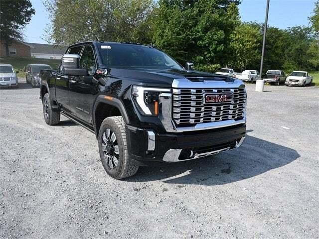 2025 GMC Sierra 2500HD Denali