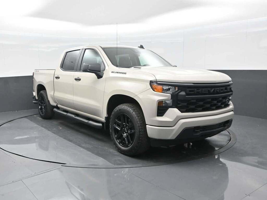 2026 Chevrolet Silverado 1500 Custom