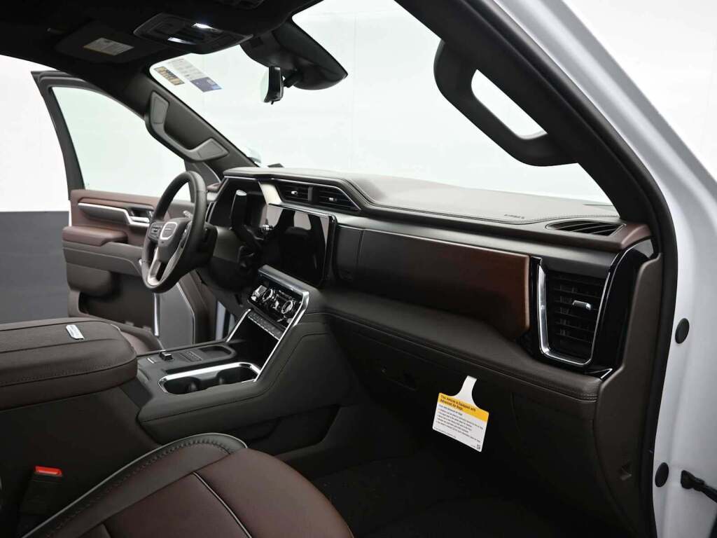 2026 GMC Sierra 2500HD Denali