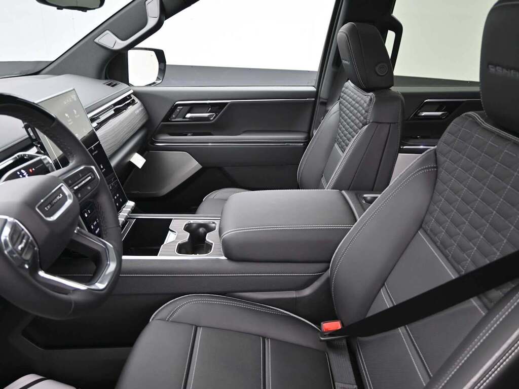 2025 GMC Sierra EV Denali