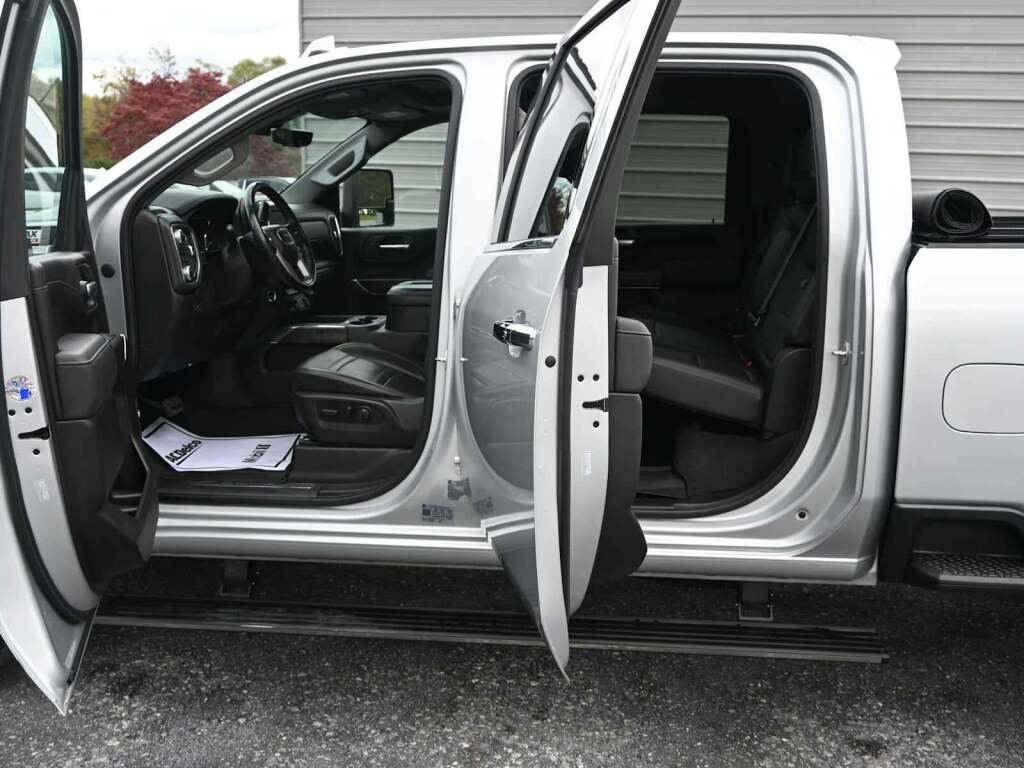 2022 GMC Sierra 3500HD Denali