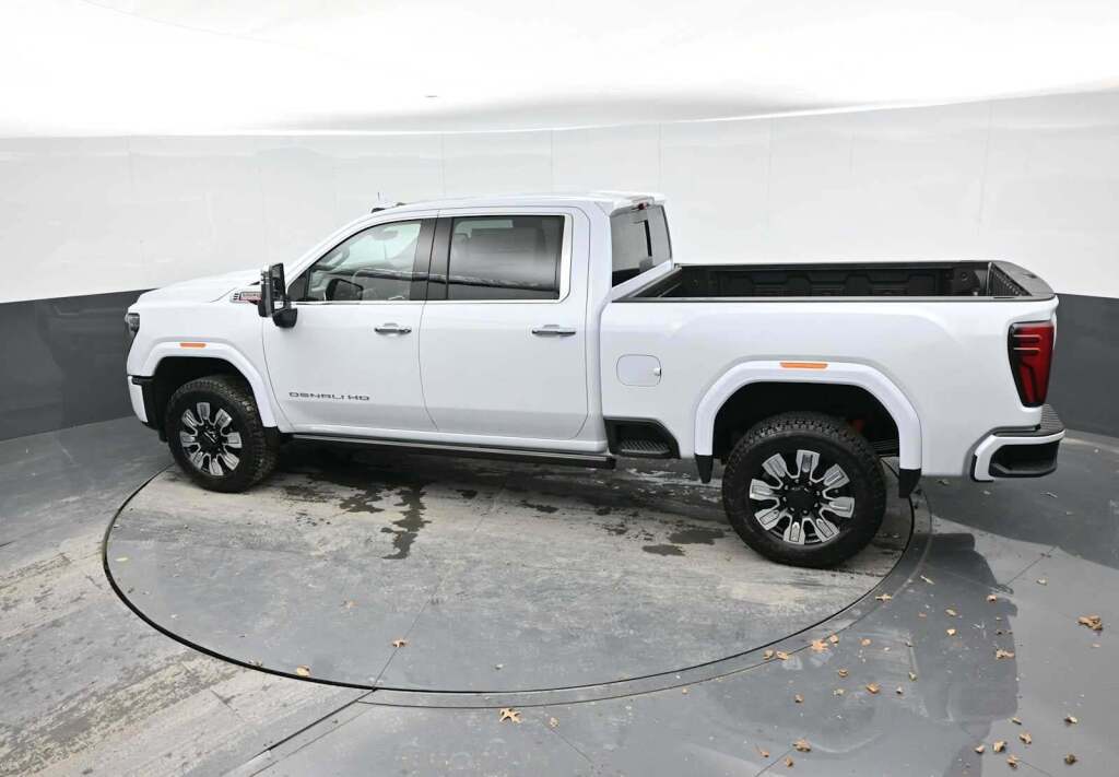 2026 GMC Sierra 2500HD Denali
