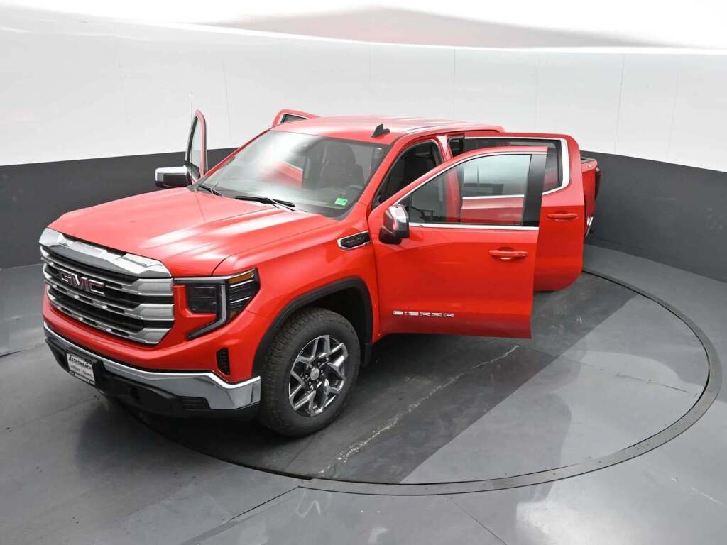 2026 GMC Sierra 1500 SLE