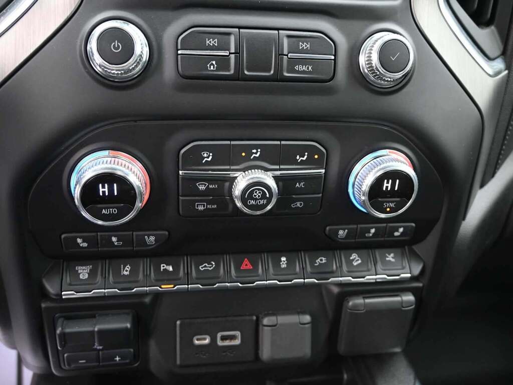 2022 GMC Sierra 3500HD Denali