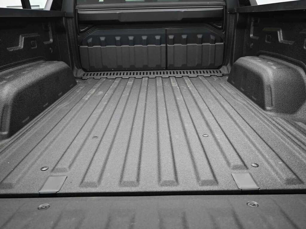 2025 GMC Sierra EV Denali