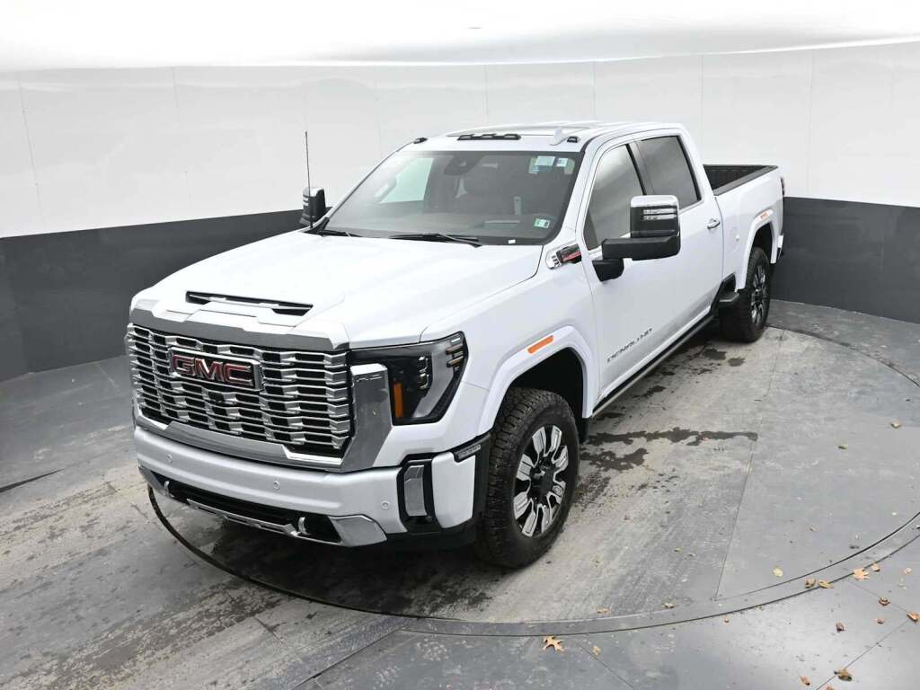 2026 GMC Sierra 2500HD Denali
