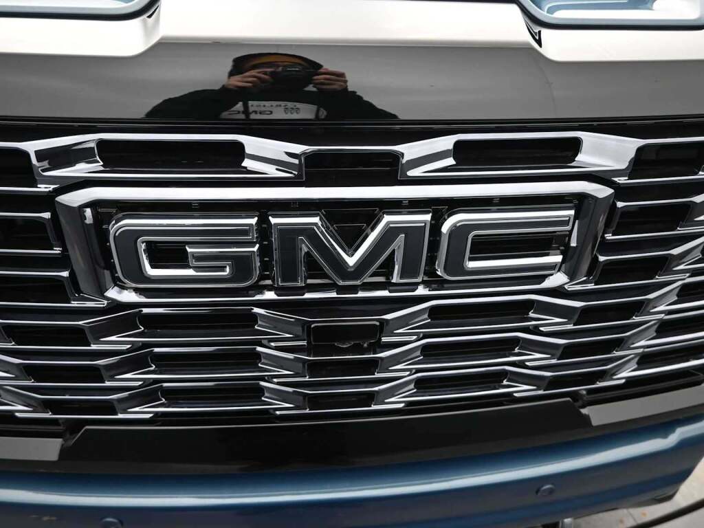 2026 GMC Sierra 2500HD Denali Ultimate