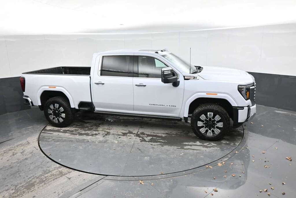 2026 GMC Sierra 2500HD Denali
