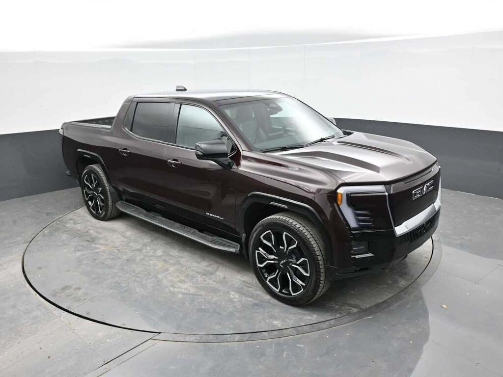 2025 GMC Sierra EV Denali