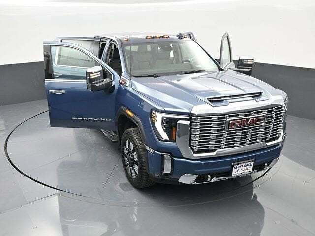 2025 GMC Sierra 2500HD Denali