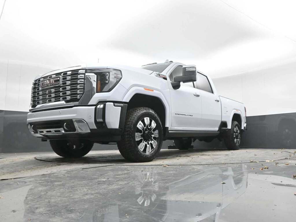 2026 GMC Sierra 2500HD Denali