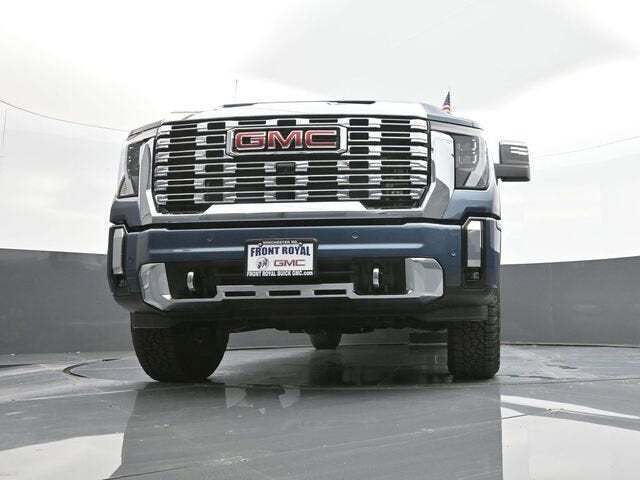 2025 GMC Sierra 2500HD Denali