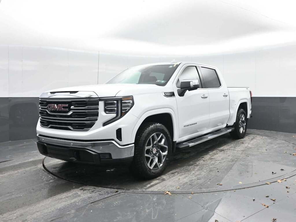 2026 GMC Sierra 1500 SLT