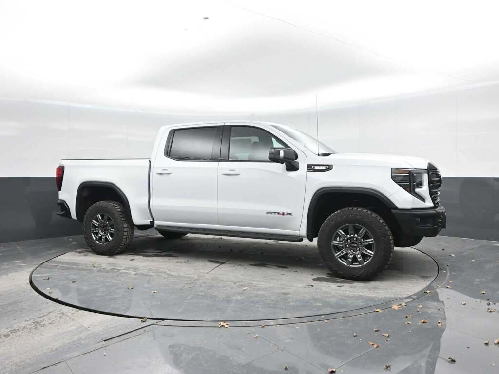 2026 GMC Sierra 1500 AT4X
