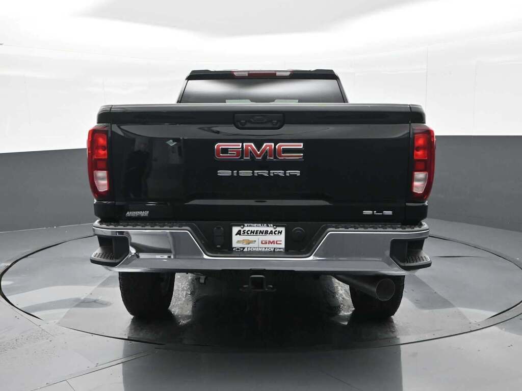 2025 GMC Sierra 2500HD SLE