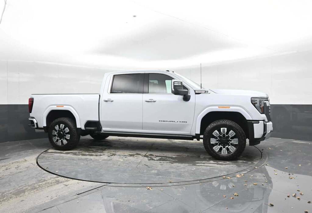 2026 GMC Sierra 2500HD Denali
