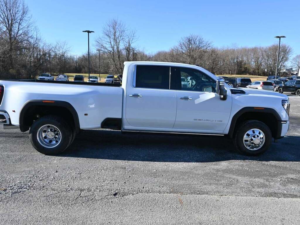2026 GMC Sierra 3500HD Denali Ultimate