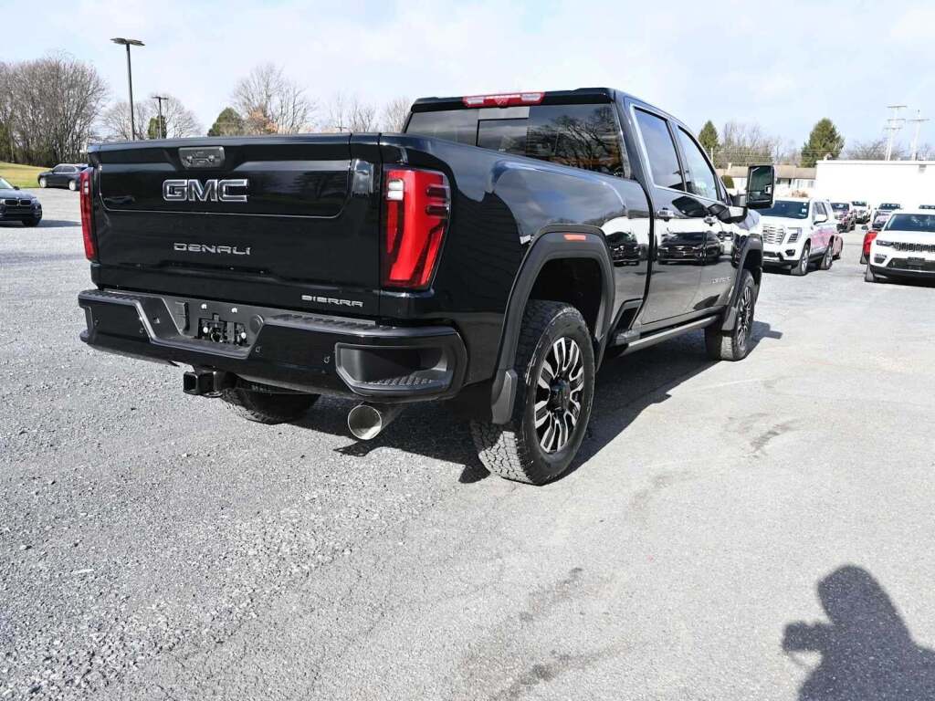 2026 GMC Sierra 2500HD Denali Ultimate