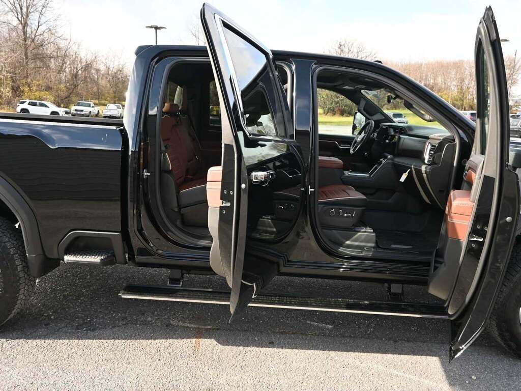 2026 GMC Sierra 2500HD Denali Ultimate