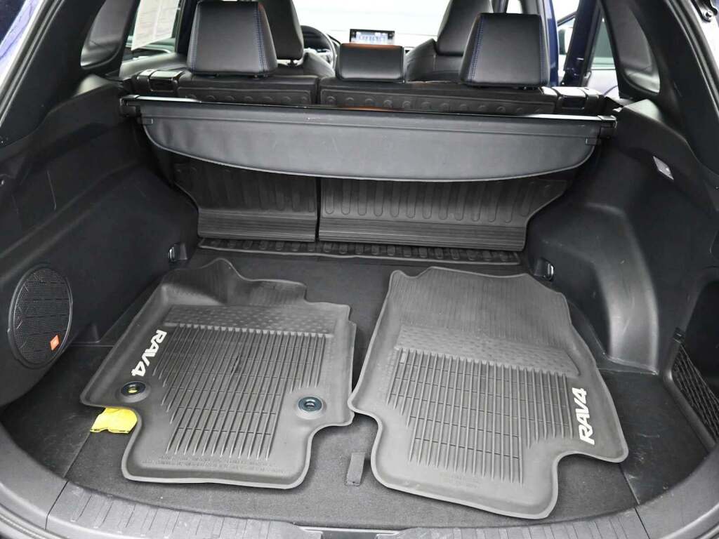 2020 Toyota RAV4 Hybrid XSE