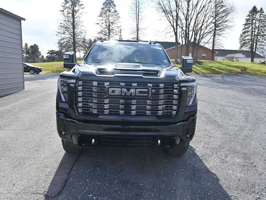 2026 GMC Sierra 2500HD Denali Ultimate