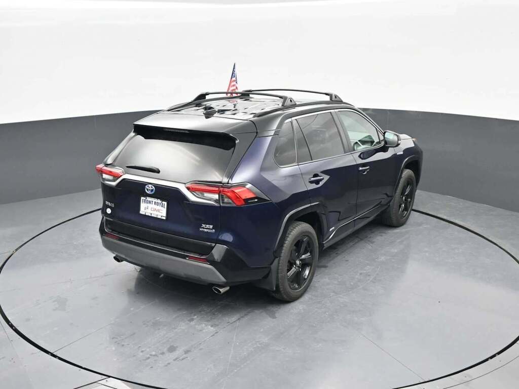 2020 Toyota RAV4 Hybrid XSE