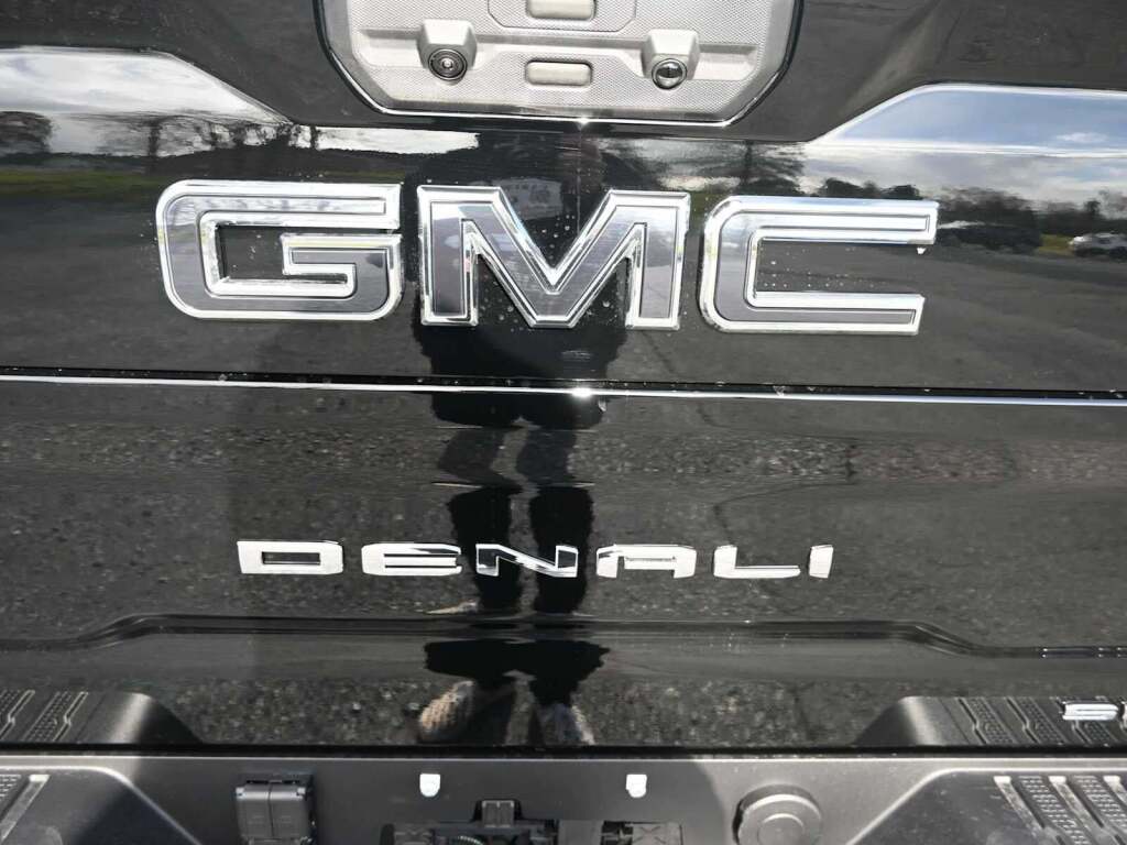 2026 GMC Sierra 2500HD Denali Ultimate