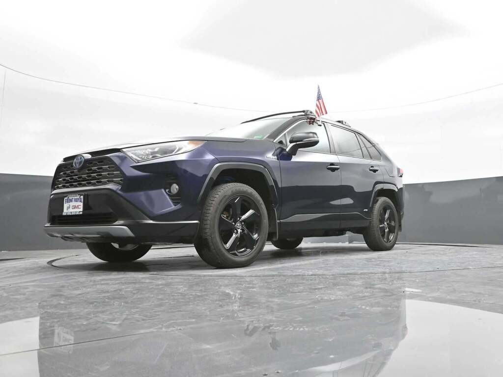 2020 Toyota RAV4 Hybrid XSE
