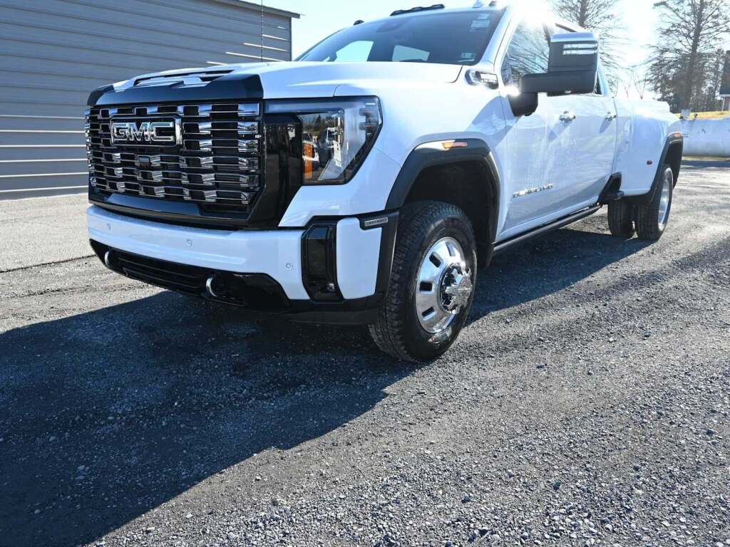 2026 GMC Sierra 3500HD Denali Ultimate