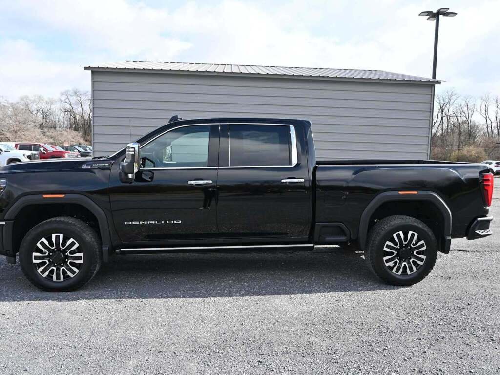 2026 GMC Sierra 2500HD Denali Ultimate