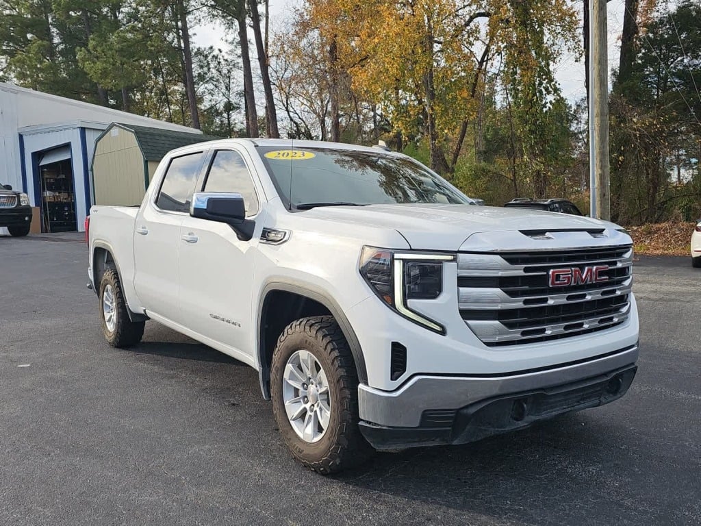 2023 GMC Sierra 1500 SLE