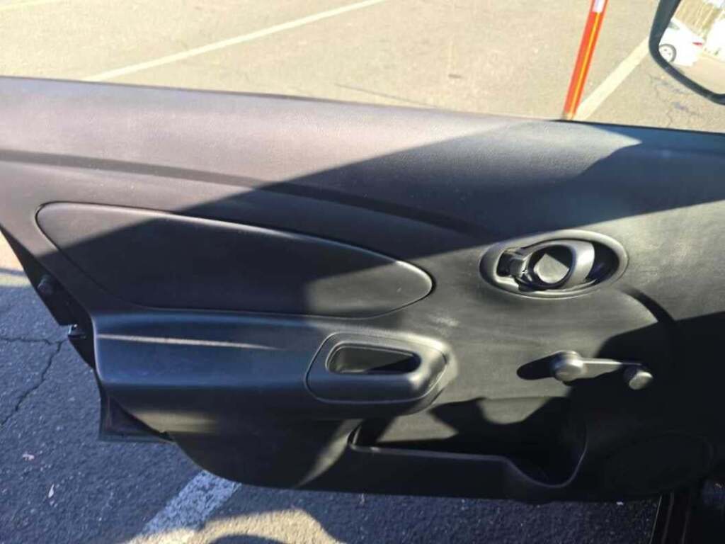 2019 Nissan Versa 1.6 S