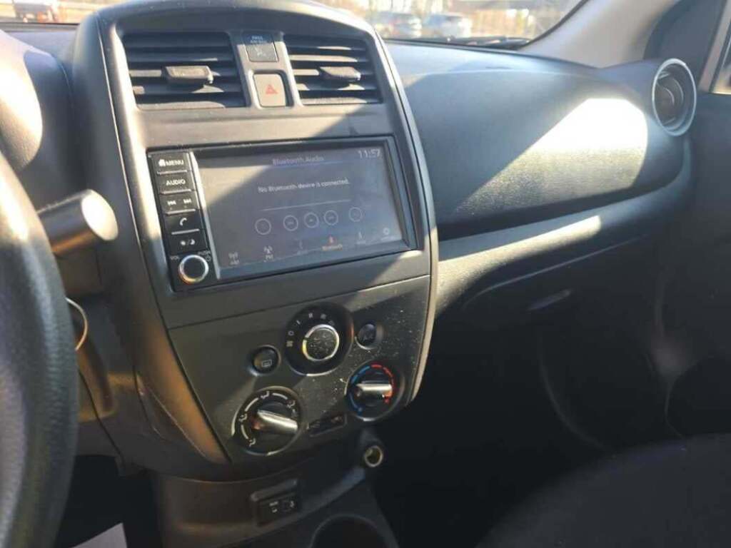 2019 Nissan Versa 1.6 S