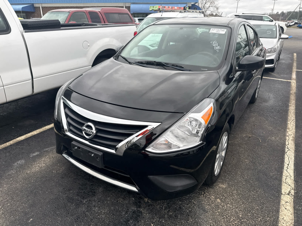 2019 Nissan Versa 1.6 S