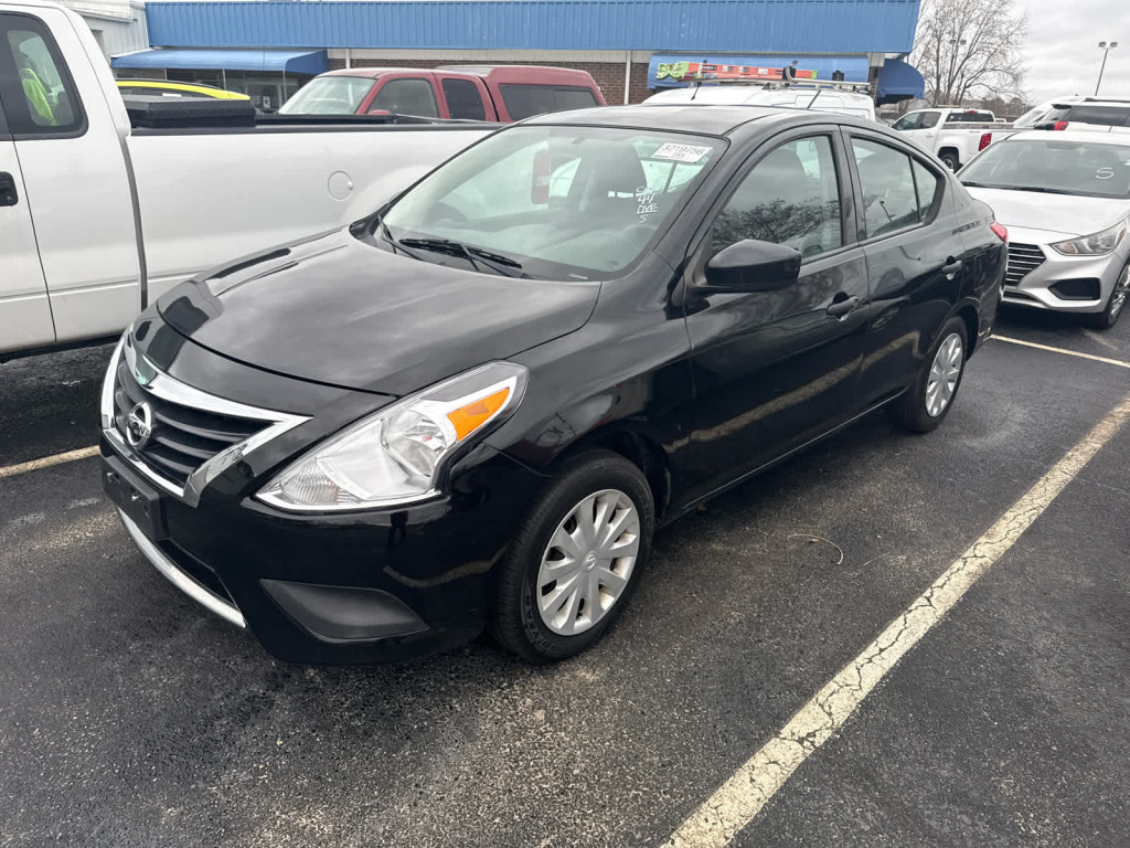 2019 Nissan Versa 1.6 S