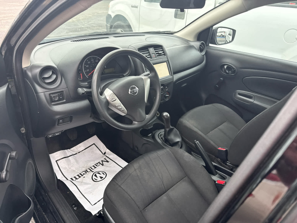 2019 Nissan Versa 1.6 S
