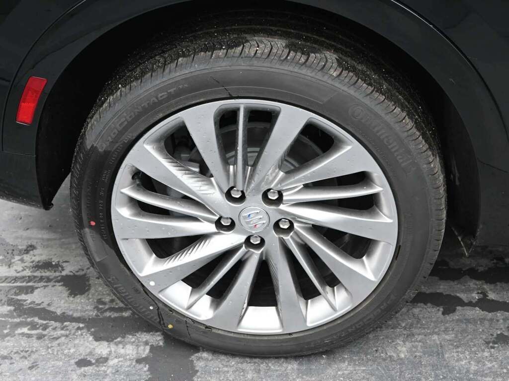 2025 Buick Envision Avenir AWD